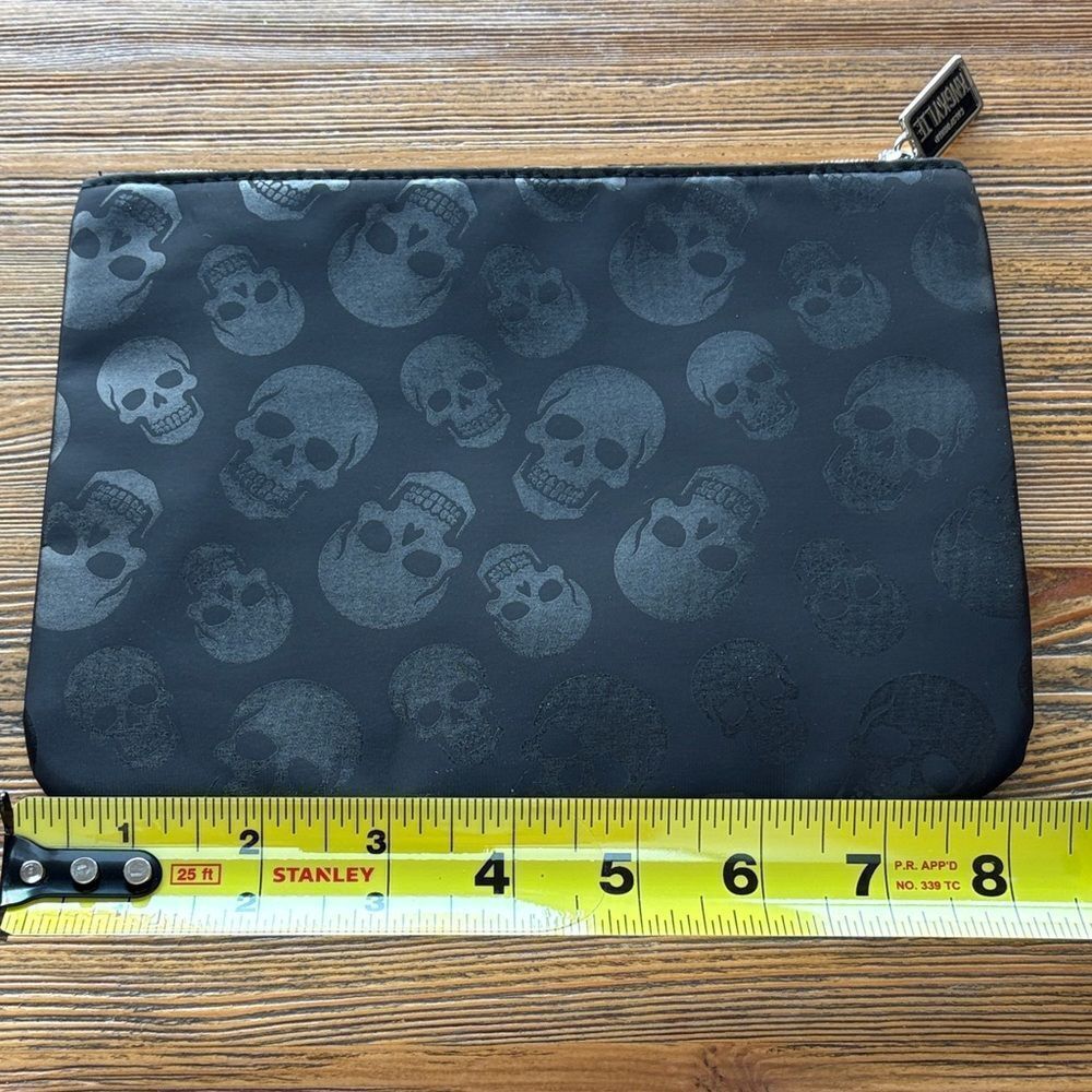 Black Skull Cosmetic Bag Nwot View 6